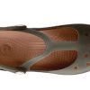 Plážové kávové sandály Crocs (WMNS) 11209-25M