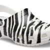 Plážové sandály Crocs Classic Clog s potiskem zvířat Black White 206676-1DE