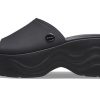 Sandály Crocs (WMNS) Skyline Slide „Black“ 208182-001