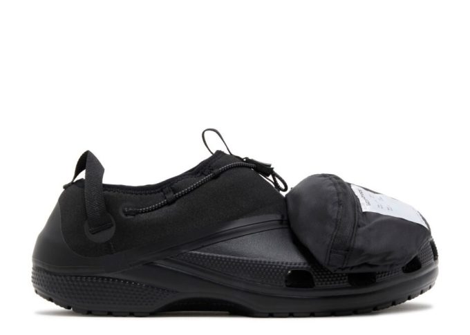 Satisfy x Classic Clog „Black“