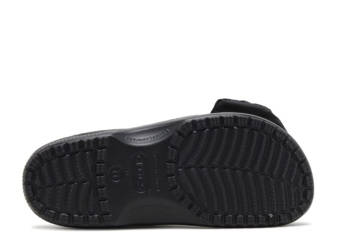 Satisfy x Classic Clog „Black“
