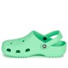 Sportovní pantofle Crocs Classic Outdoor na plochém podpatku Zelená 10001-3U3