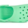 Sportovní pantofle Crocs Classic Outdoor na plochém podpatku Zelená 10001-3U3