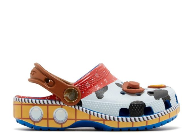Toy Story x Classic Clog Batole „Woody“