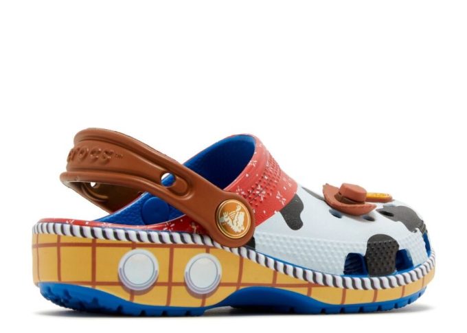 Toy Story x Classic Clog Batole „Woody“