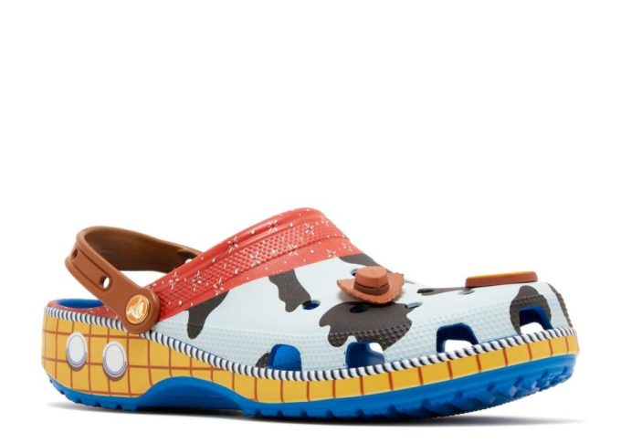 Toy Story x klasický dřevák „Woody“
